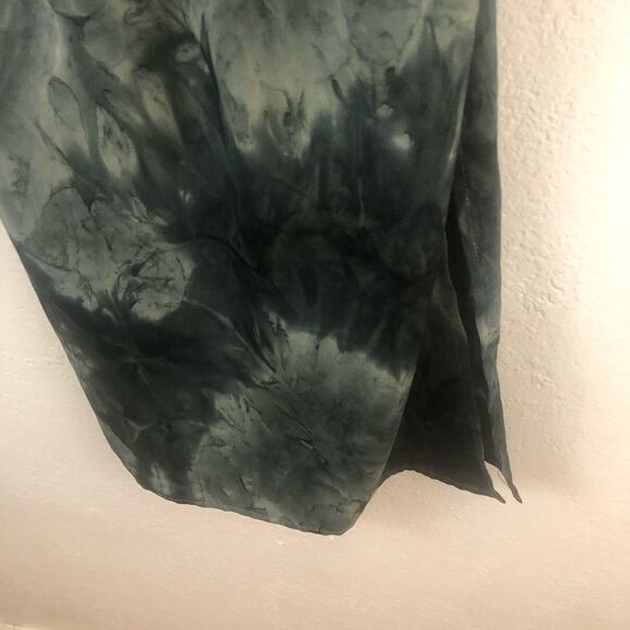 Sage long sleeve button down tie dye Midnight Safari Dress size S new with tags - Picture 9 of 10